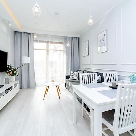 Bright - Neptun Park By Oneapartments Gdansk Exterior photo