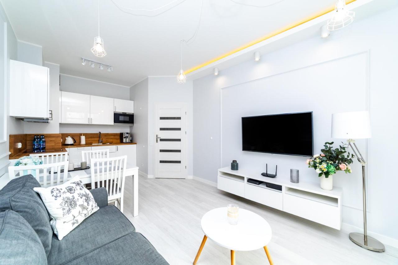 Bright - Neptun Park By Oneapartments Gdansk Exterior photo